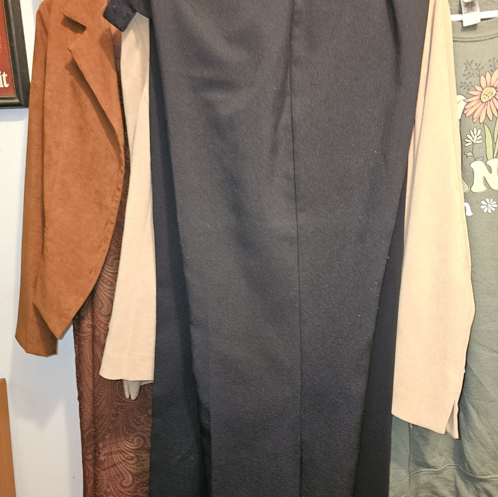 Jacket With Matching Top And 2 Pair Of Slacks - image 4